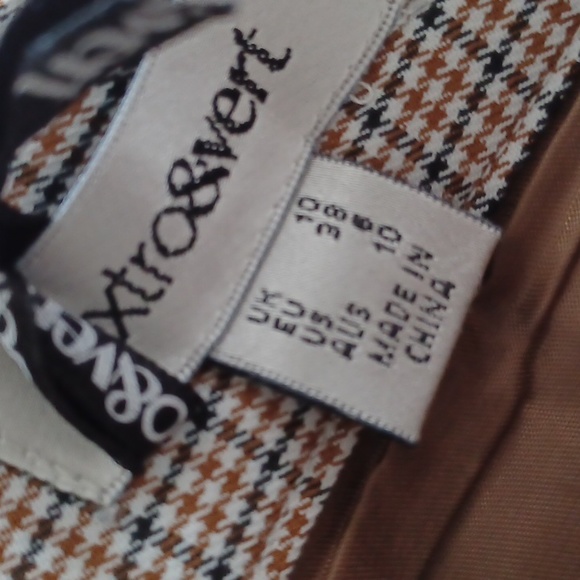 ASOS - Picture 4 of 8